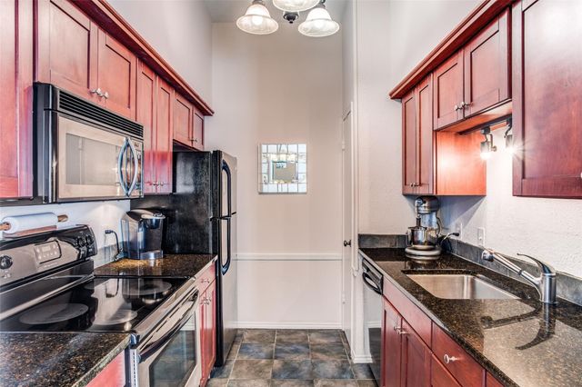 10421 High Hollows Drive 111, Dallas, TX 75230