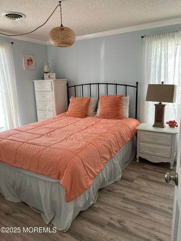27 S Dayton Drive, Little Egg Harbor, NJ 08087