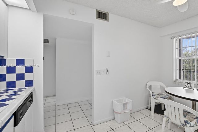 1200 SW 125th Avenue 410L, Pembroke Pines, FL 33027