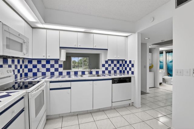 1200 SW 125th Avenue 410L, Pembroke Pines, FL 33027