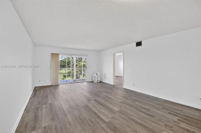 1200 SW 125th Avenue 410L, Pembroke Pines, FL 33027