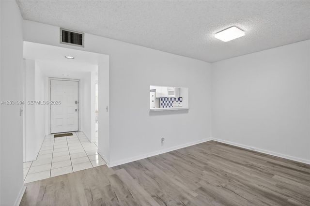 1200 SW 125th Avenue 410L, Pembroke Pines, FL 33027