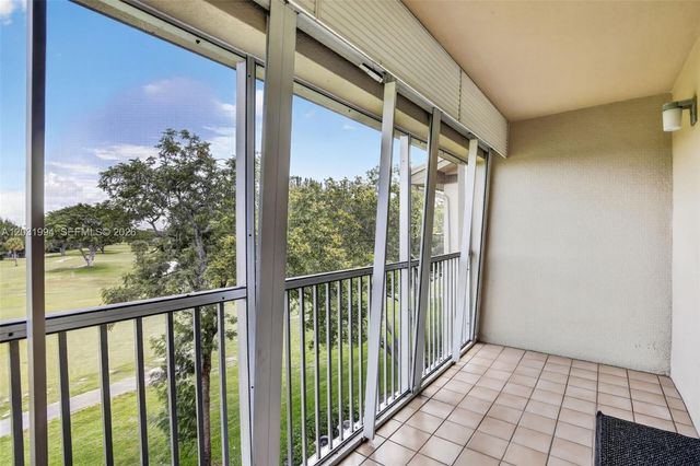 1200 SW 125th Avenue 410L, Pembroke Pines, FL 33027
