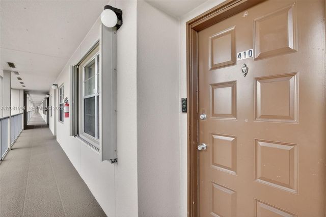 1200 SW 125th Avenue 410L, Pembroke Pines, FL 33027