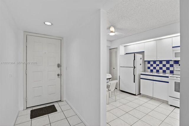 1200 SW 125th Avenue 410L, Pembroke Pines, FL 33027