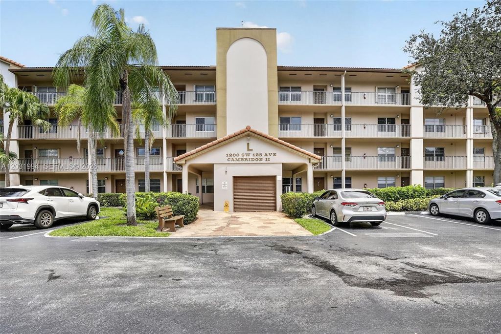 1200 SW 125th Avenue 410L, Pembroke Pines, FL 33027
