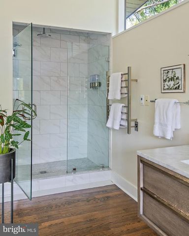 1924 THOMAS DR, Annapolis, MD 21409