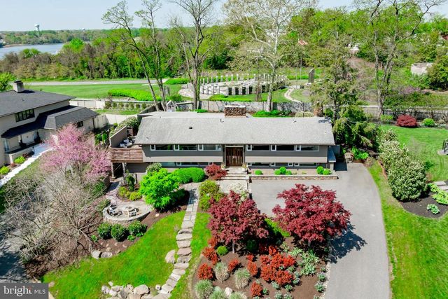 1924 THOMAS DR, Annapolis, MD 21409