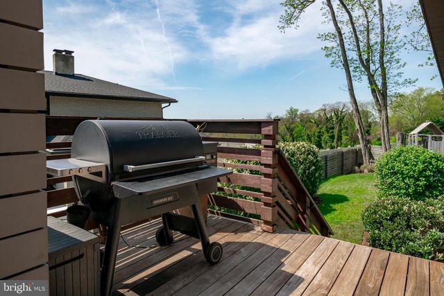 1924 THOMAS DR, Annapolis, MD 21409