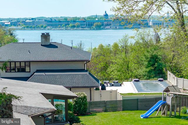 1924 THOMAS DR, Annapolis, MD 21409