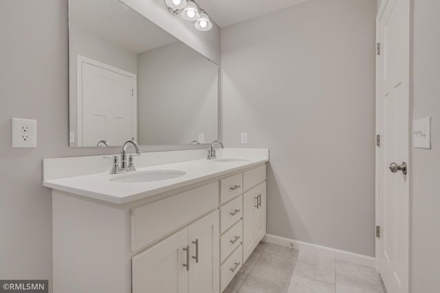 19087 Goodhue Street NE, East Bethel, MN 55011
