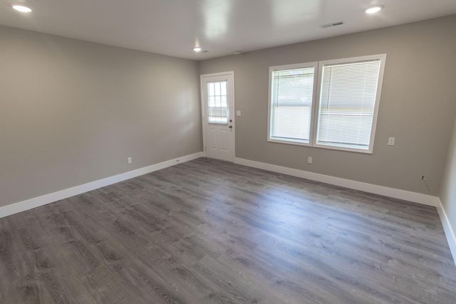 3612 GREELEY DR B, Columbia, MO 65202