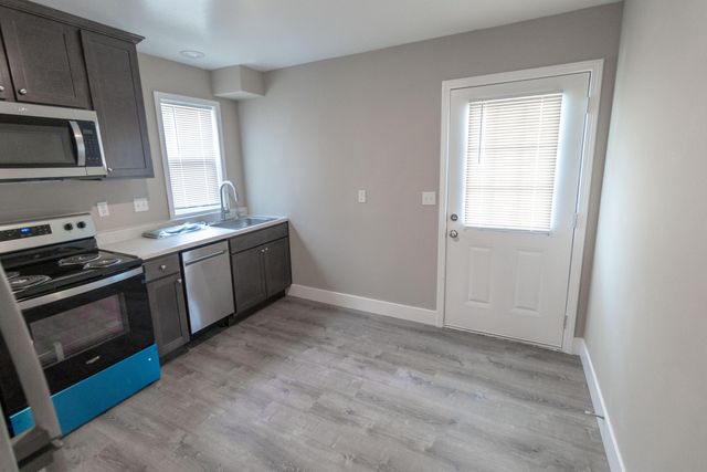 3612 GREELEY DR B, Columbia, MO 65202