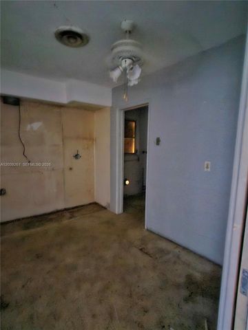 4506 Taft St, Hollywood, FL 33021
