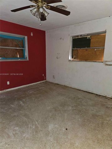 4506 Taft St, Hollywood, FL 33021