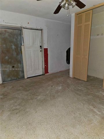 4506 Taft St, Hollywood, FL 33021
