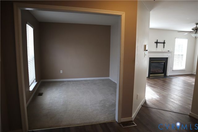 912 Scotch Pine Ct, Sandston, VA 23150