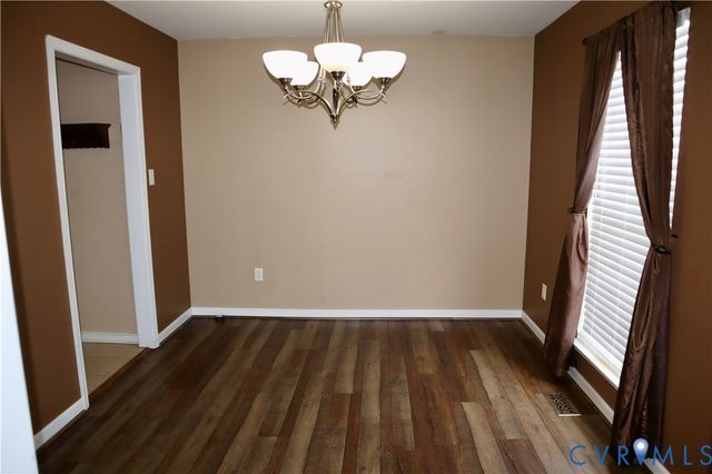 912 Scotch Pine Ct, Sandston, VA 23150