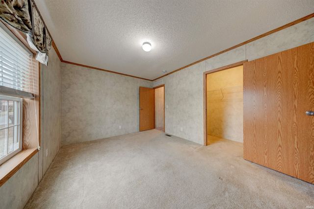 711 Church Street, Grandview, IN 47615