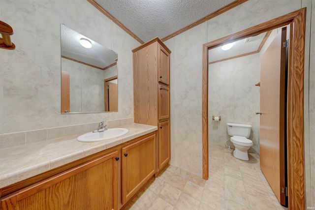 711 Church Street, Grandview, IN 47615