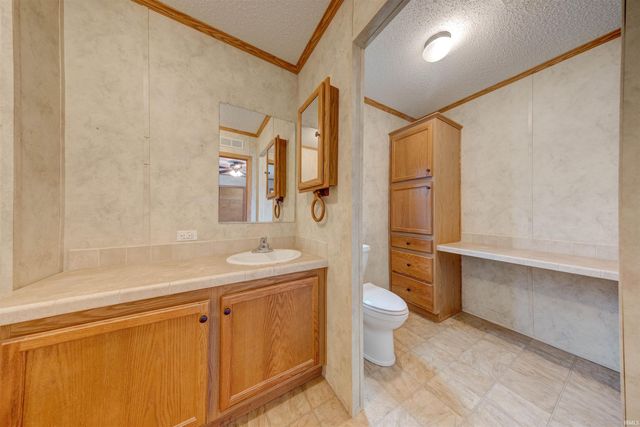 711 Church Street, Grandview, IN 47615