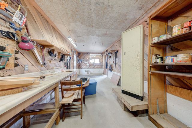 711 Church Street, Grandview, IN 47615