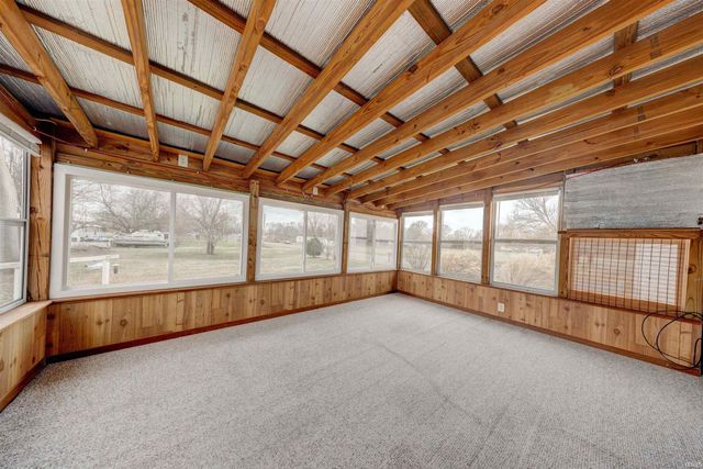 711 Church Street, Grandview, IN 47615