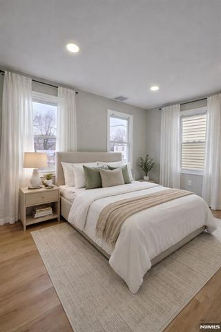 633 Thomas Boulevard, East Orange, NJ 07017