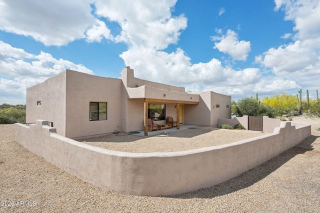 39955 N ECHO CANYON Drive, Cave Creek, AZ 85331