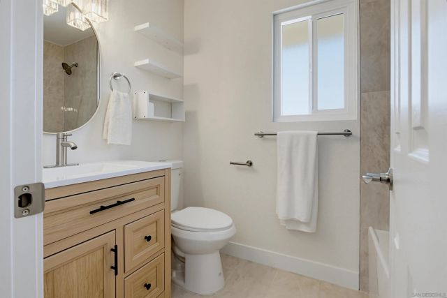 2121 E Grand Ave C12, Escondido, CA 92027