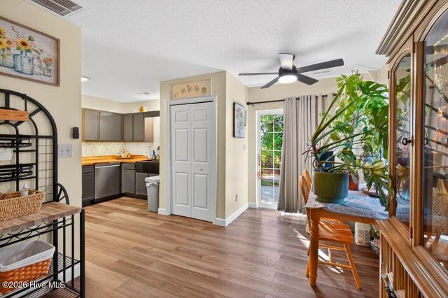 41 Pirates Cove Drive, Swansboro, NC 28584