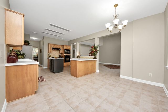 402 Groveton Ridge Lane, Houston, TX 77094