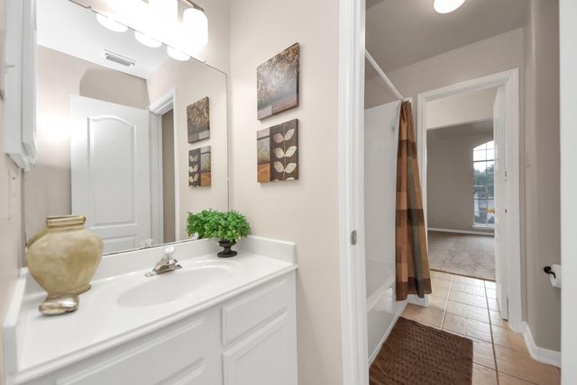 402 Groveton Ridge Lane, Houston, TX 77094