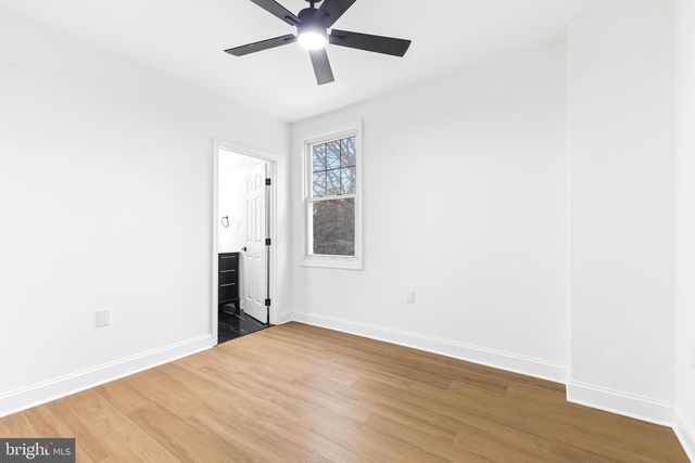 2016 32ND ST SE, Washington, DC 20020