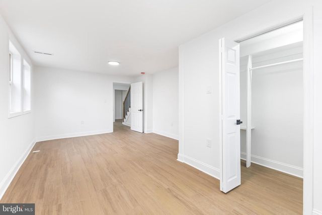 2016 32ND ST SE, Washington, DC 20020