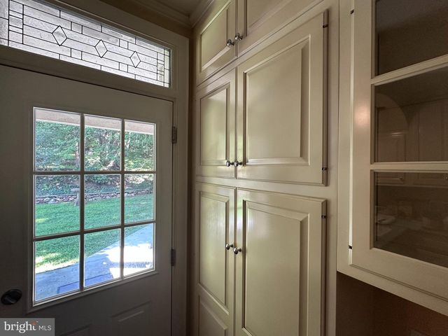 4813 HORSESHOE PIKE, Downingtown, PA 19335