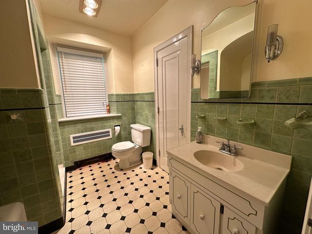 4813 HORSESHOE PIKE, Downingtown, PA 19335
