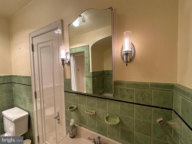 4813 HORSESHOE PIKE, Downingtown, PA 19335