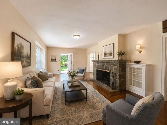 4813 HORSESHOE PIKE, Downingtown, PA 19335