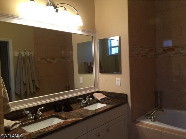 7943 Haven DR 2, Naples, FL 34104
