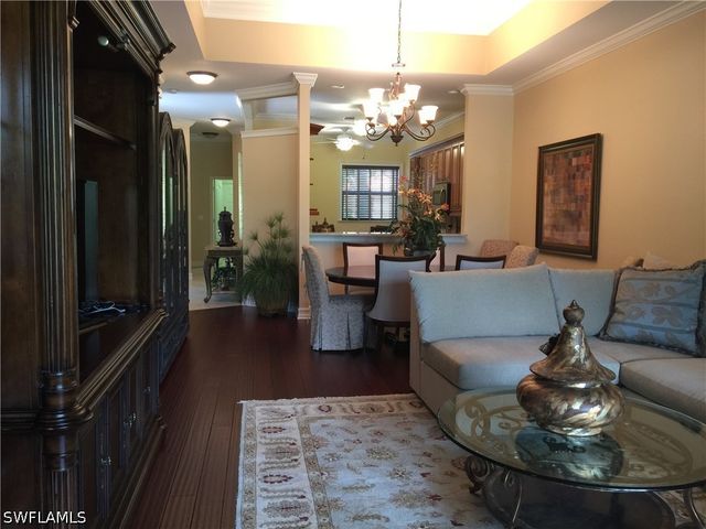 7943 Haven DR 2, Naples, FL 34104