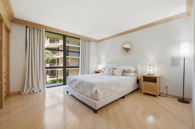 3200 S Ocean Boulevard D203, Palm Beach, FL 33480