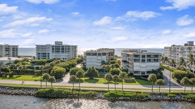 3200 S Ocean Boulevard D203, Palm Beach, FL 33480