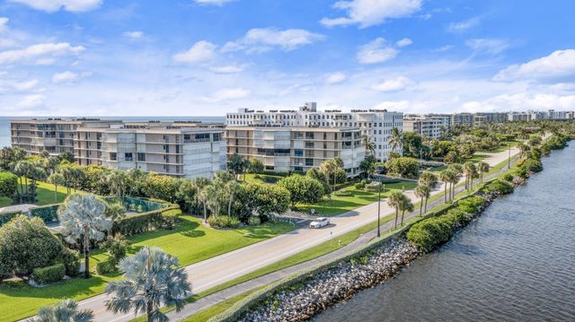 3200 S Ocean Boulevard D203, Palm Beach, FL 33480