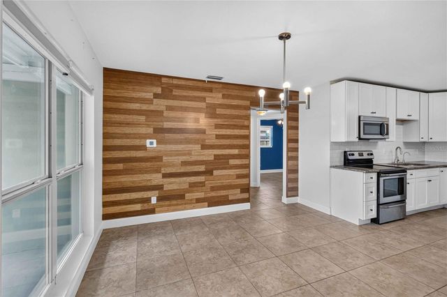 2125 N HERCULES AVENUE, Clearwater, FL 33763