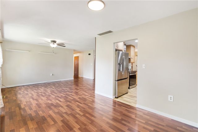 5760 Burkhardt Road, Dayton, OH 45431