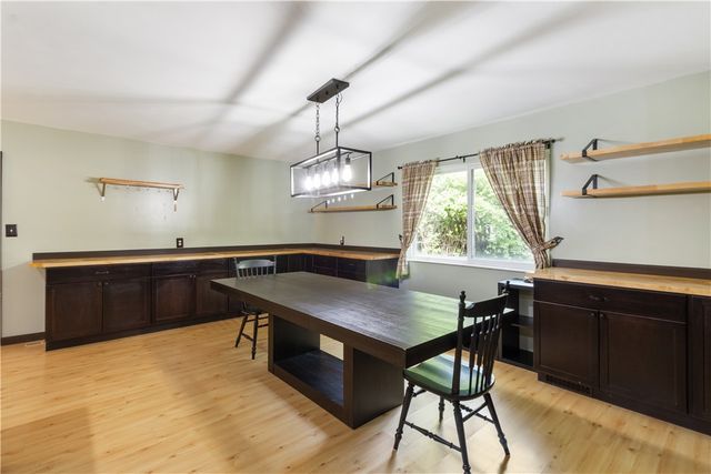 5760 Burkhardt Road, Dayton, OH 45431