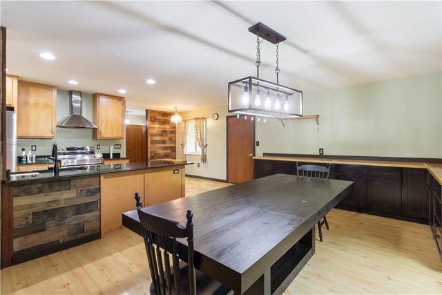 5760 Burkhardt Road, Dayton, OH 45431