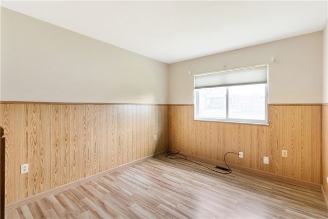 5760 Burkhardt Road, Dayton, OH 45431