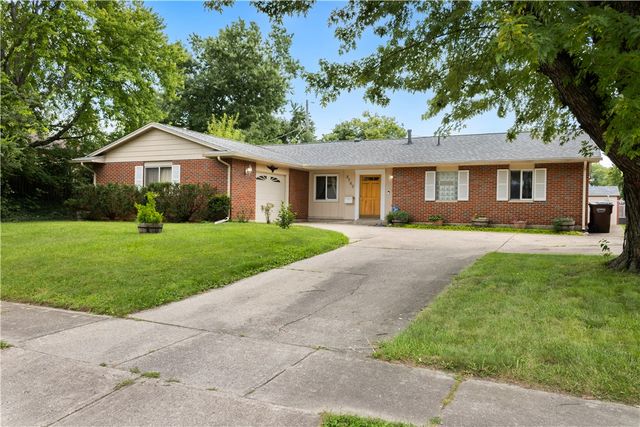 5760 Burkhardt Road, Dayton, OH 45431